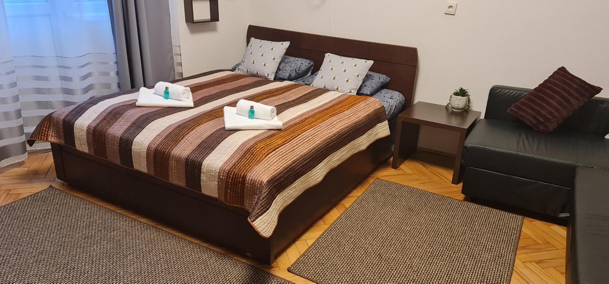Bumblebee Apartment With Ac Budapeste Exterior foto